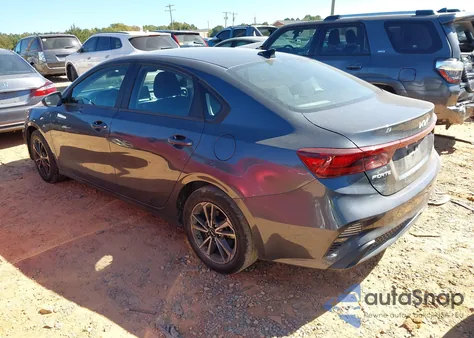 2023 Kia Forte Lxs z USA, uszkodzony, nr VIN 3KPF24AD4PE682105